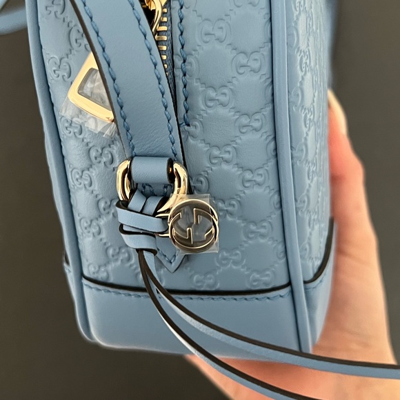 Gucci Microguccissima Bree Crossbody - Picture 13 of 16